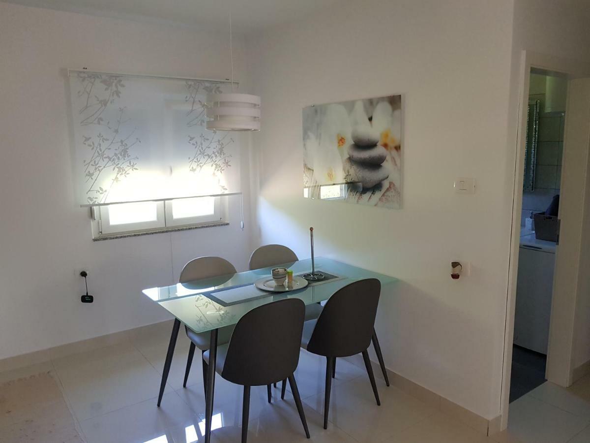 Holiday Home Begonja Привлака Екстериор снимка